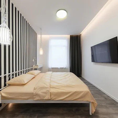 Luxury Laborca