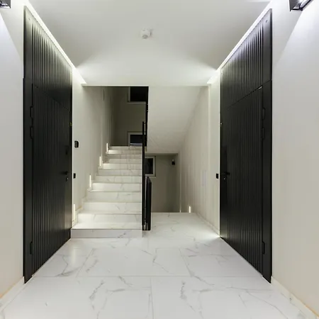 Apartament Luxury Laborca Użhorod