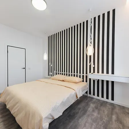 Luxury Laborca *