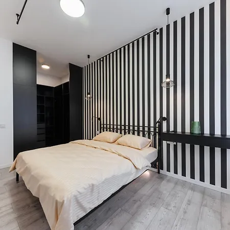 Luxury Laborca