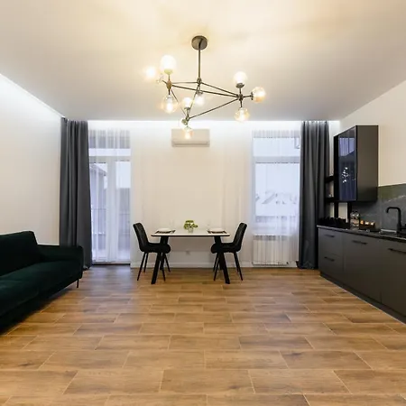 Luxury Laborca