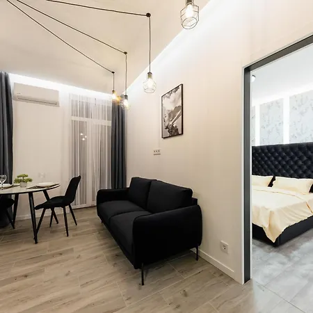 Luxury Laborca Użhorod