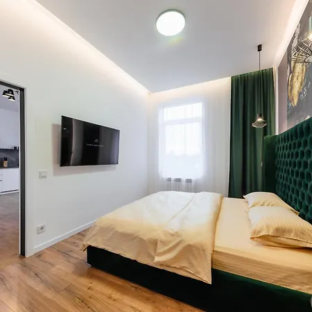 Luxury Laborca *
