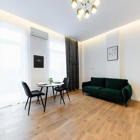 Luxury Laborca Apartament *