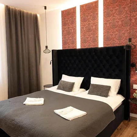 Luxury Laborca *