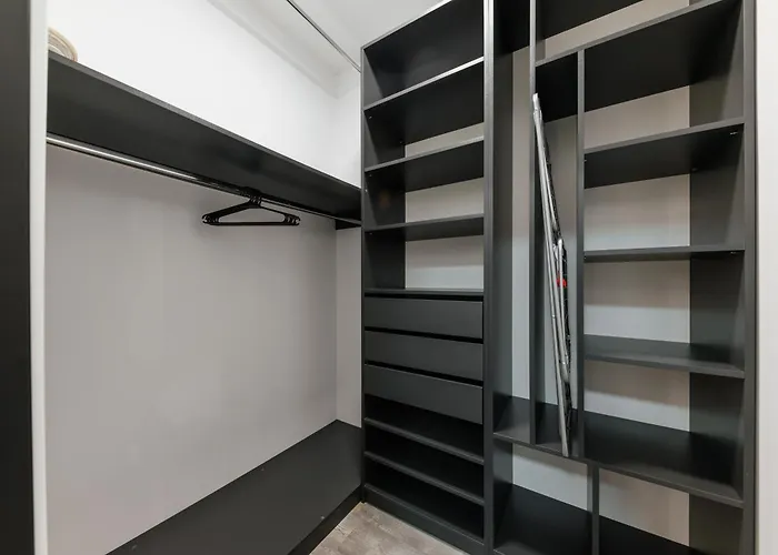 Luxury Laborca