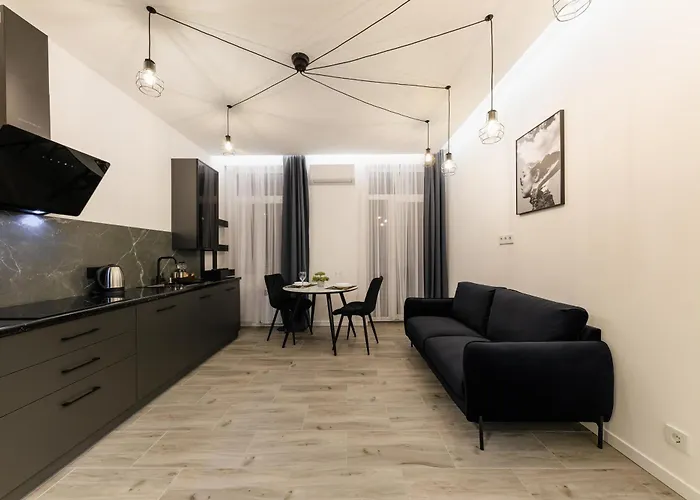 Luxury Laborca *